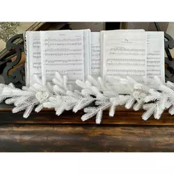 Гирлянда хвойная Traditional литая 1,2 м белая Гирлянда хвойная Traditional литая 1,2 м белая