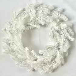 Венок новогодний рождественский Traditional из литой хвои d-40 см белый Венок новогодний рождественский Traditional из литой хвои d-40 см белый