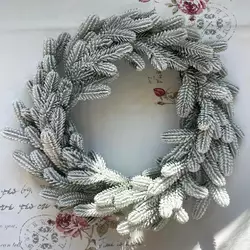 Вінок новорічний різдвяний Traditional з литої хвої d-50 см засніжений Вінок новорічний різдвяний Traditional з литої хвої d-50 см засніжений