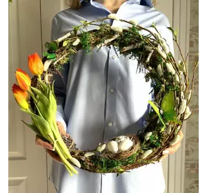 Весенний декоративный венок "Весенняя роскошь" с тюльпанами и котиками 45 см.